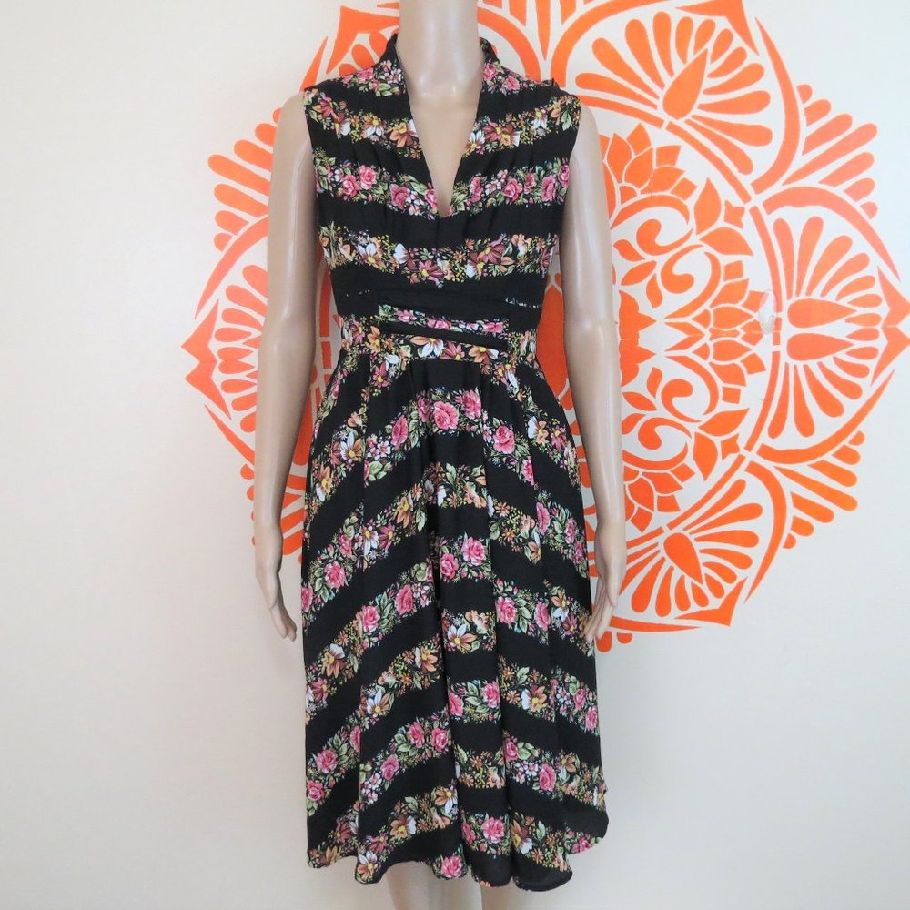 Unique Vintage Retro Black Fitted Floral Dress XS - Picture 2 of 3